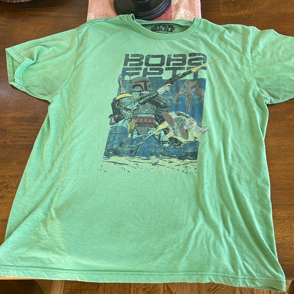 Pre owned Star Wars boba fett shirt